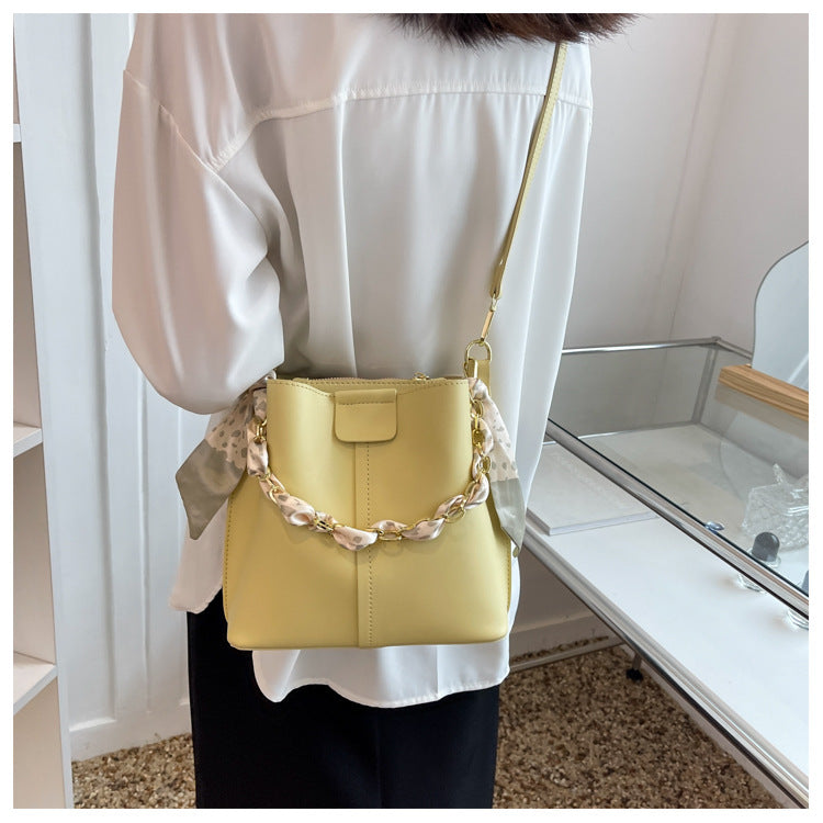 Simple Handbags Women's Shouder Bucket Bags Chain Fashion Textured Messenger Bag