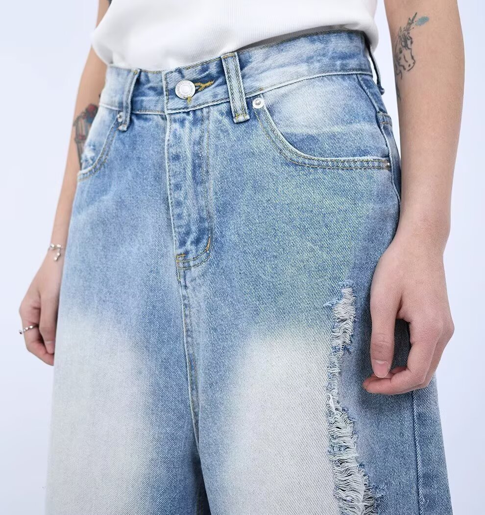 Hong Kong-style Loose-fitting Versatile Cropped Jeans