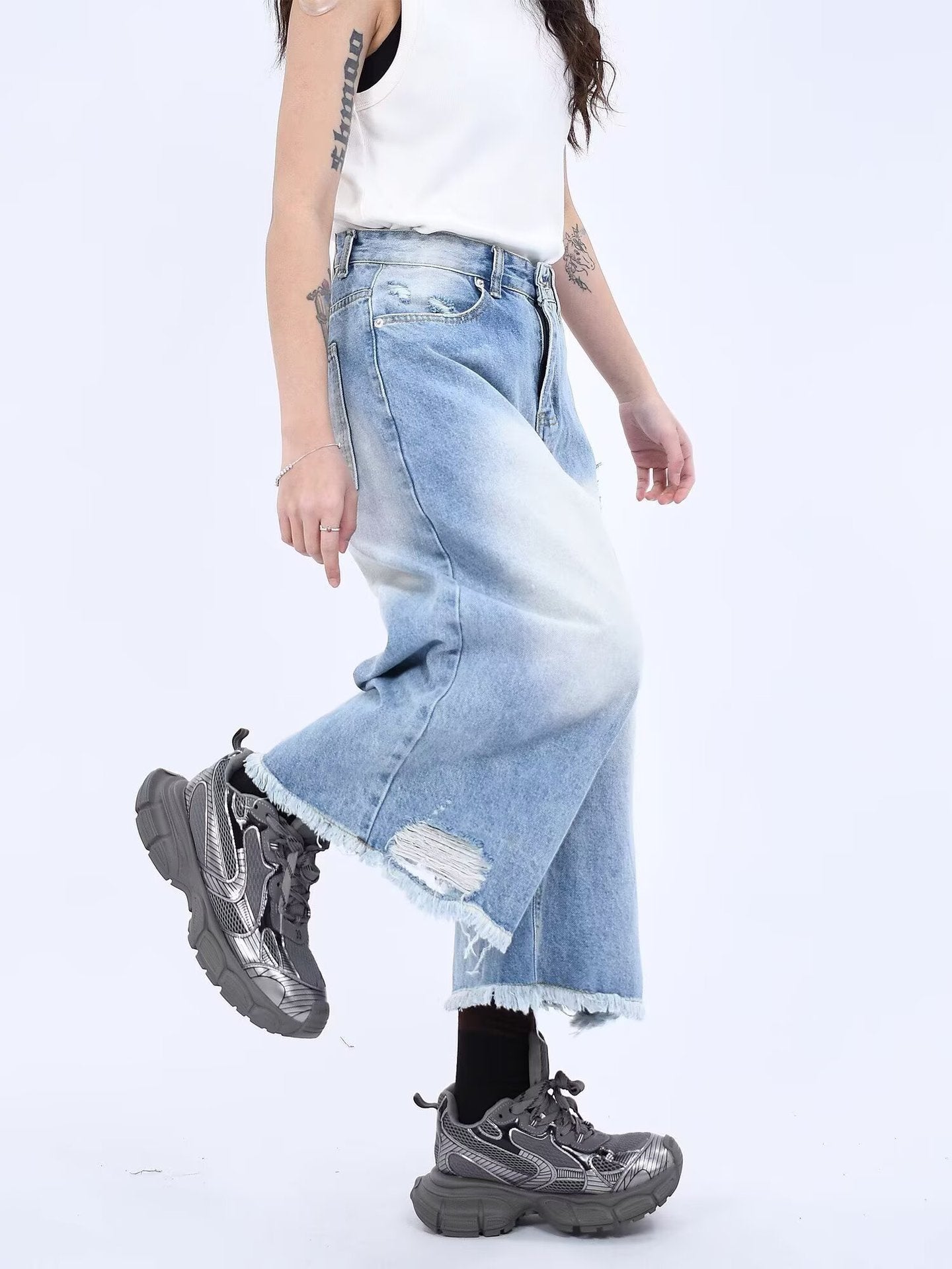 Hong Kong-style Loose-fitting Versatile Cropped Jeans