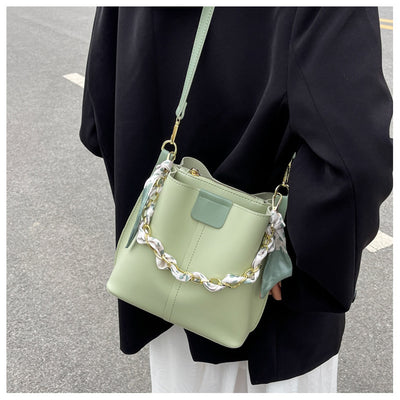 Simple Handbags Women's Shouder Bucket Bags Chain Fashion Textured Messenger Bag