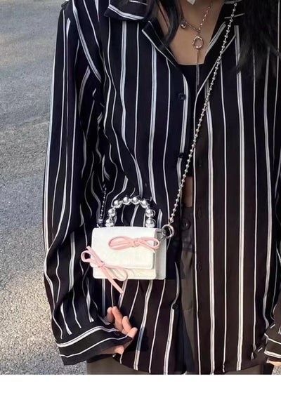 Textured Cute Bow Mini Chain Handbag