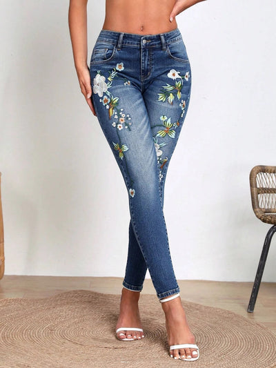 Womens Versatile Flower-Pattern Embroidered Skinny Jeans